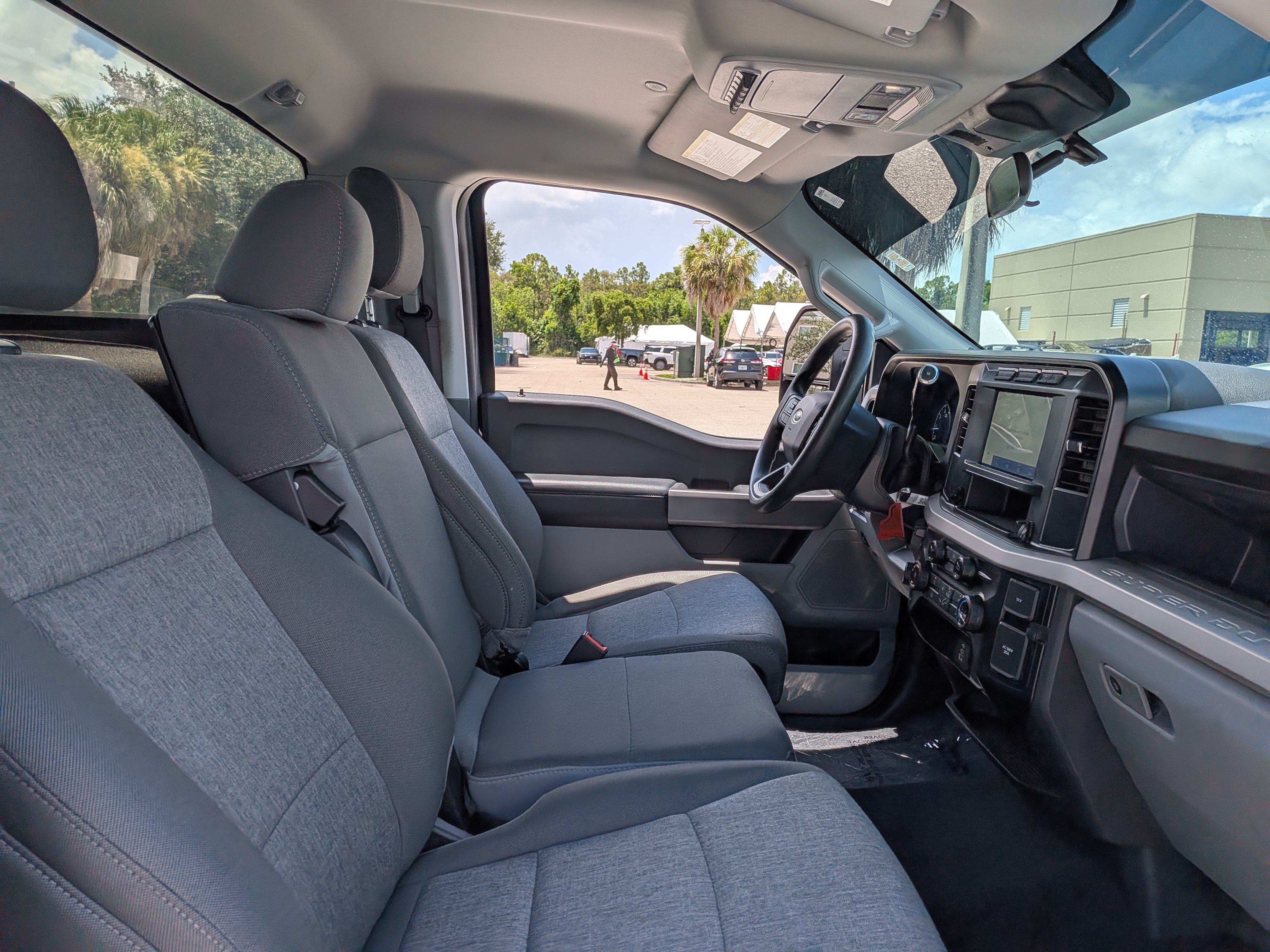 Used 2024 Ford F250 XL w/ STX Appearance Package AWD/4WD image 15