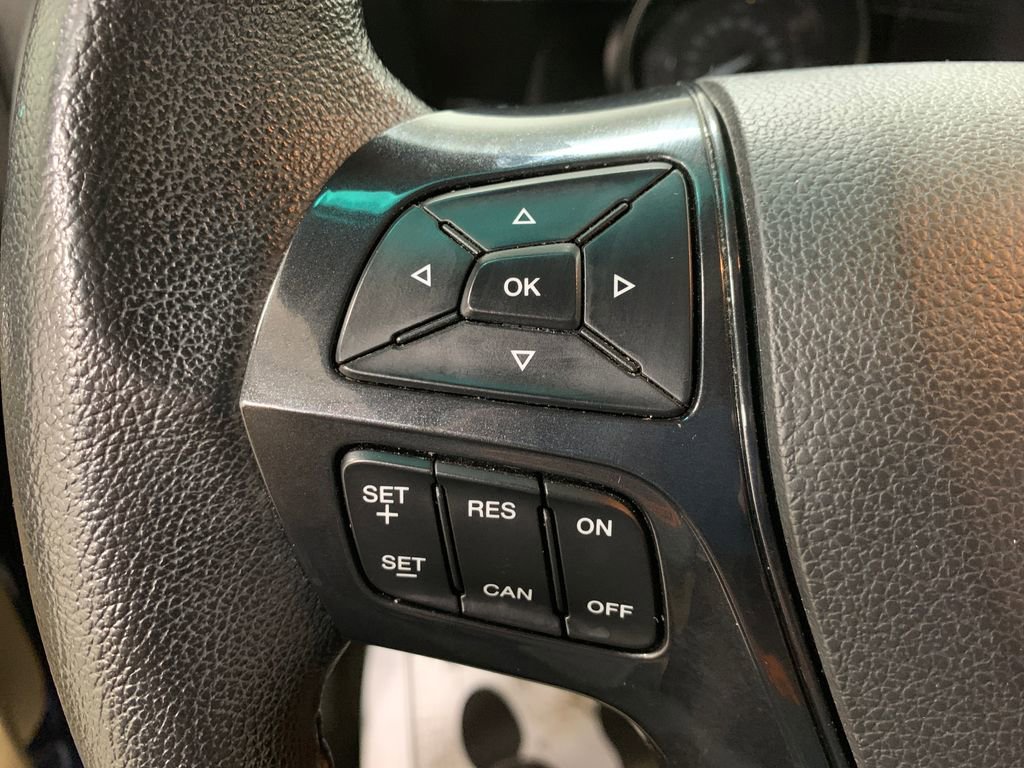 Used 2017 Ford Explorer XLT w/ Equipment Group 202A image 13