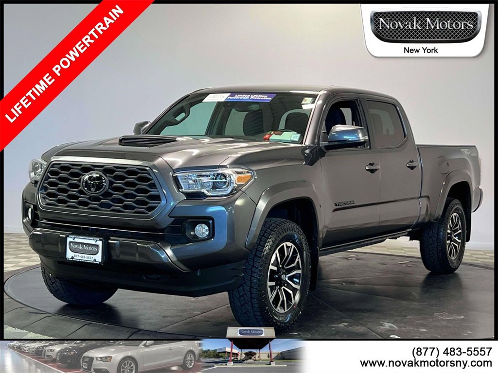 Used 2022 Toyota Tacoma TRD Sport image 4