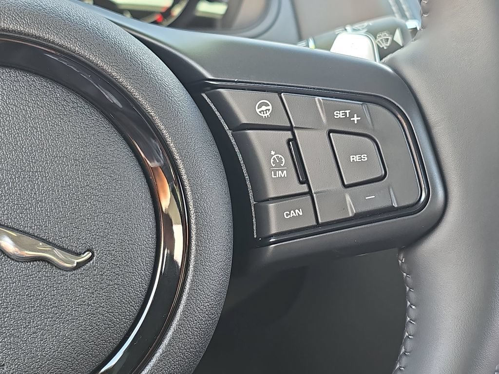 Certified 2024 Jaguar F-TYPE Coupe AWD image 16