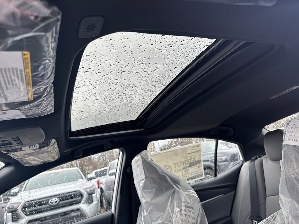 New 2026 Toyota Camry SE image 18