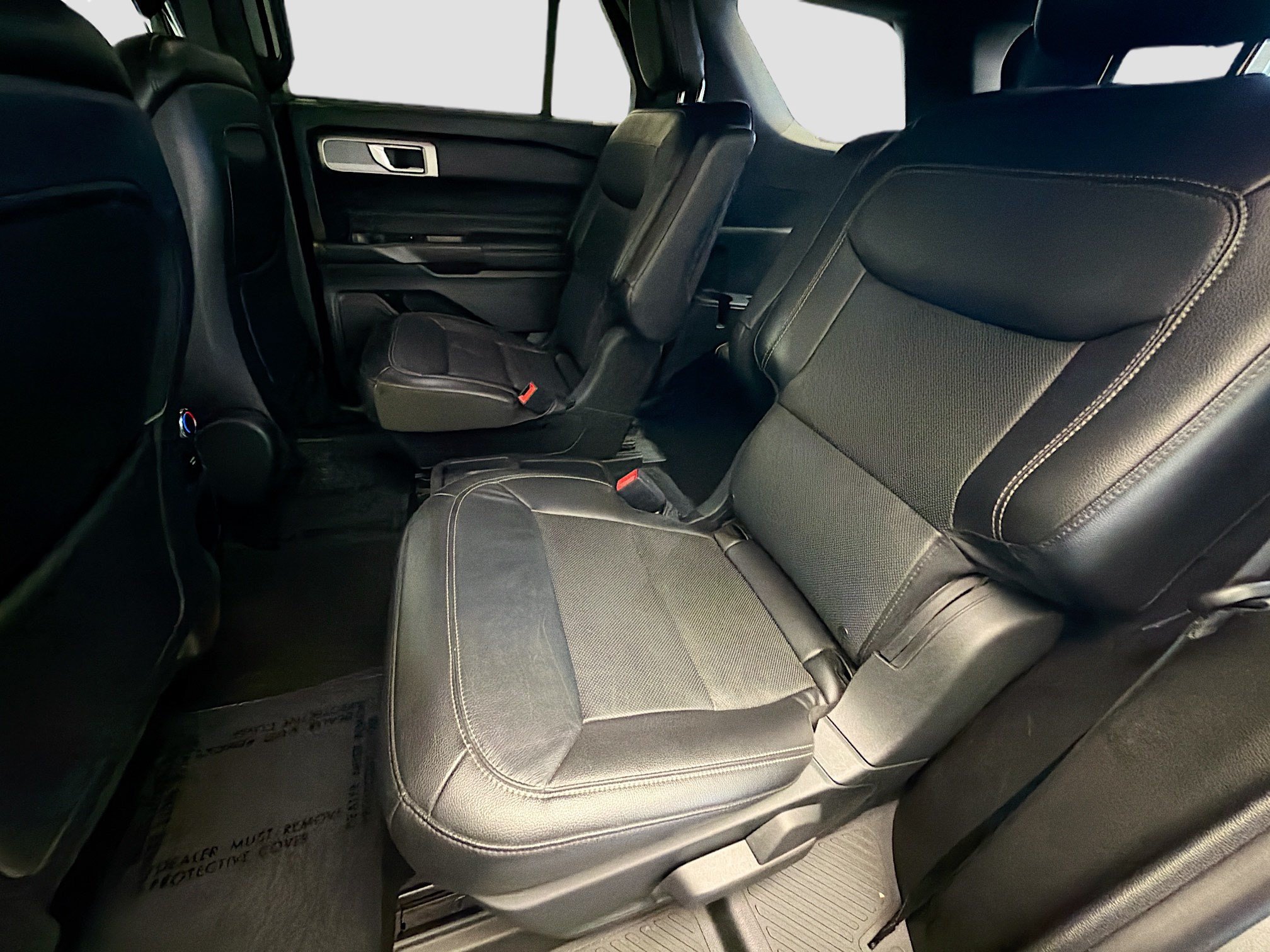 Used 2020 Ford Explorer Limited w/ Class III Trailer Tow Package AWD/4WD image 14