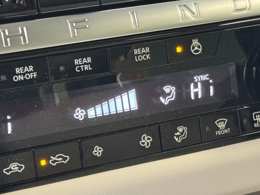 New 2026 Nissan Pathfinder SL image 38