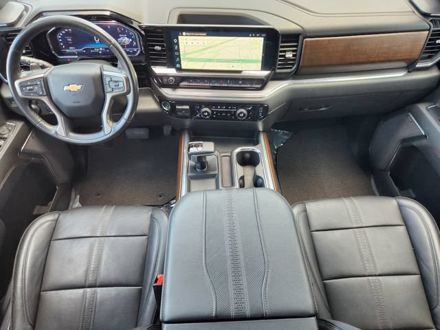 Used 2023 Chevrolet Silverado 1500 High Country w/ Technology Package AWD/4WD image 28