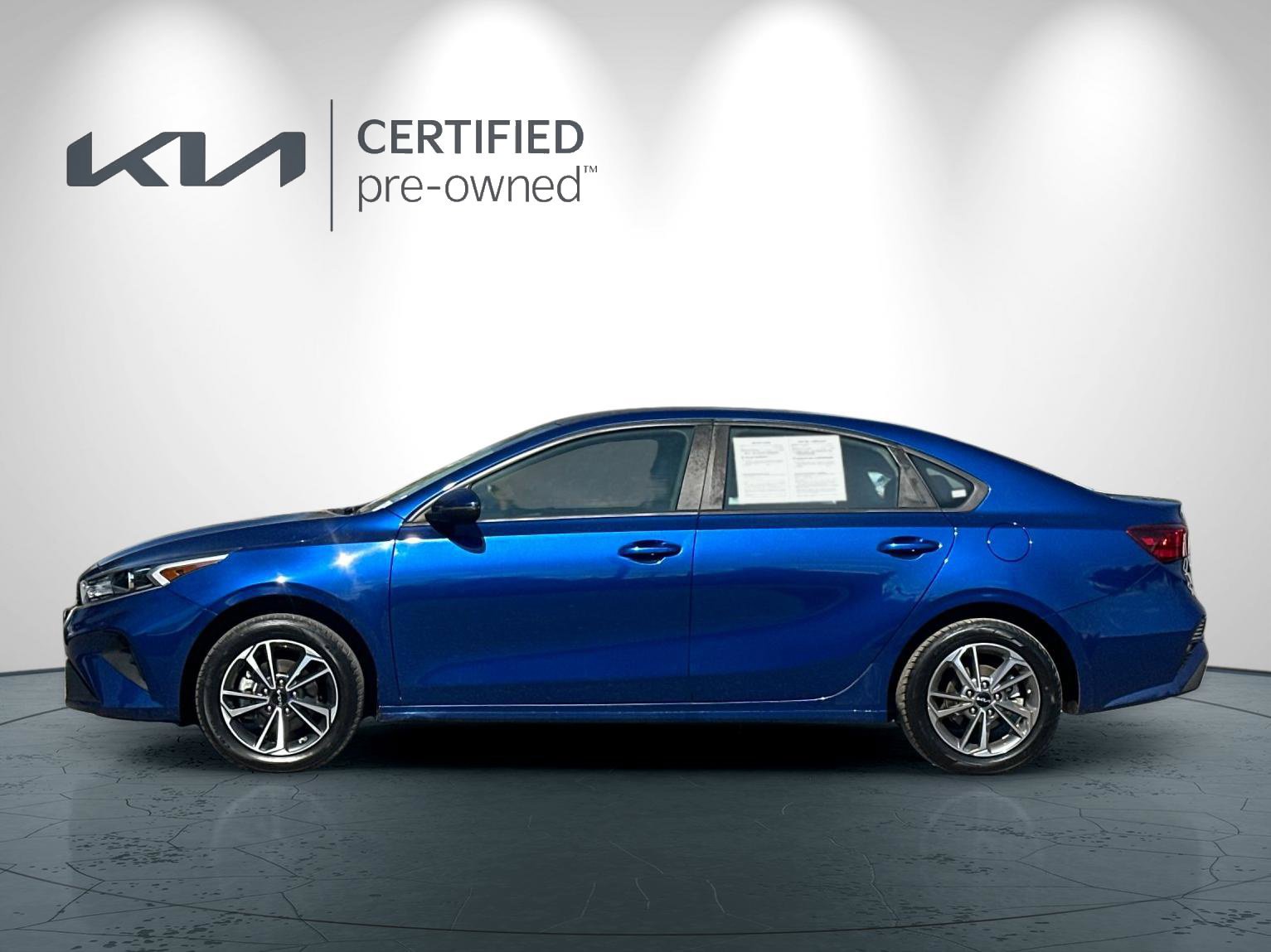 Certified 2023 Kia Forte LXS w/ LXS Technology Package FWD image 7