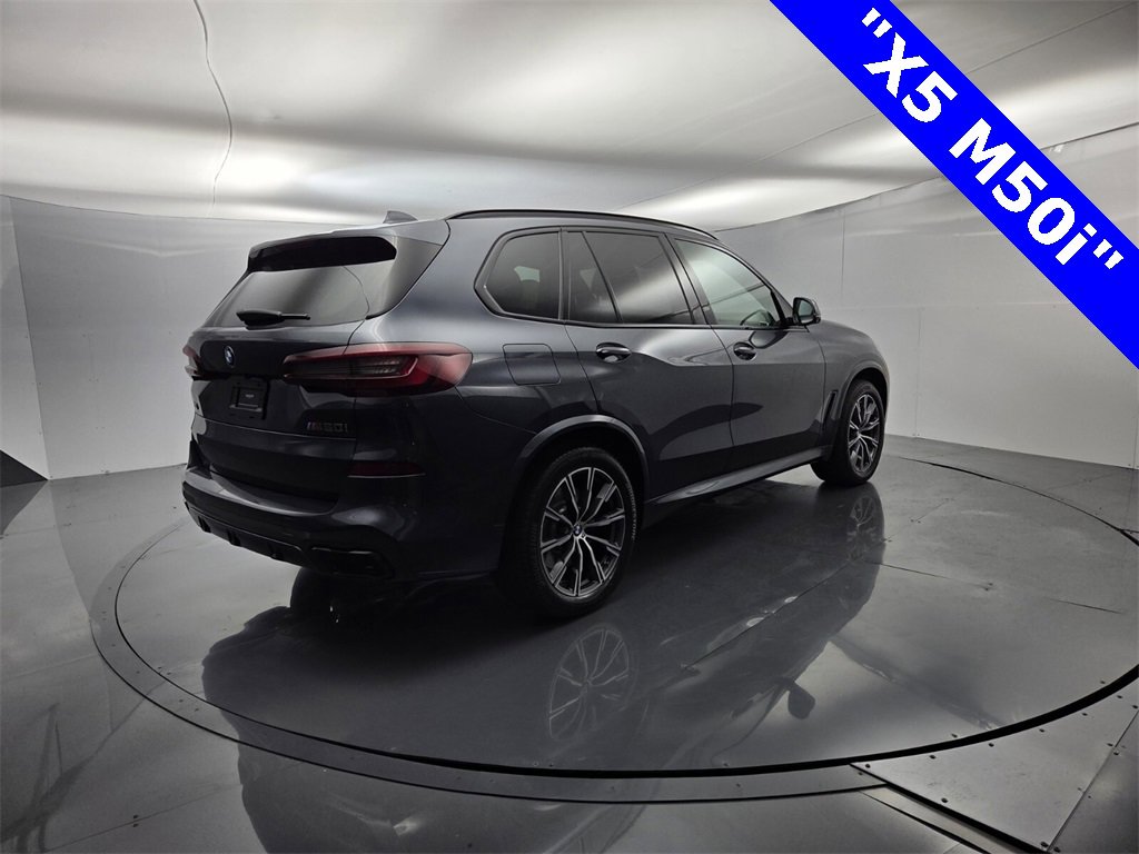 Used 2021 BMW X5 M50i w/ Executive Package image 14