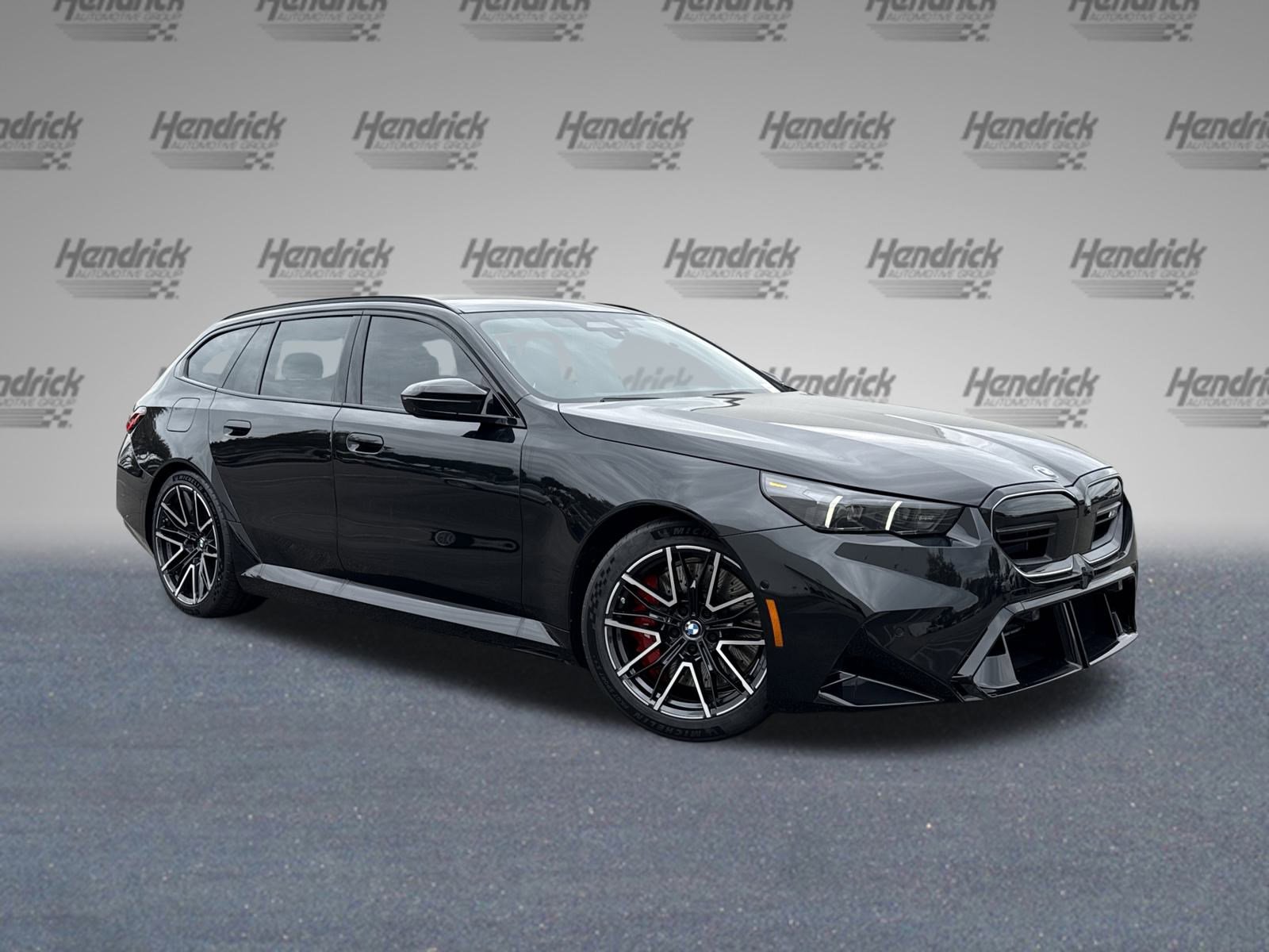 New 2026 BMW M5 Touring image 2