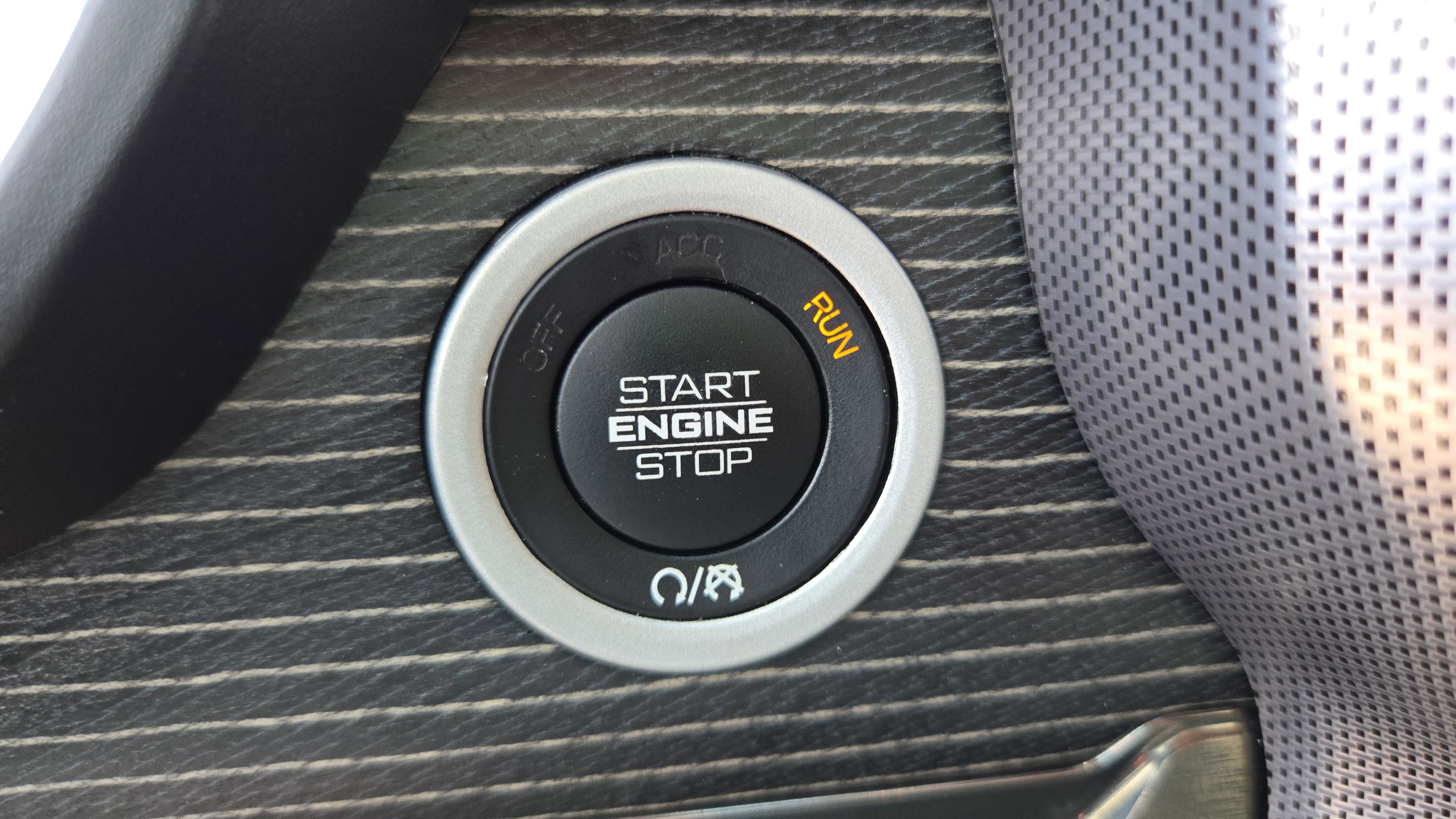 Used 2021 RAM 1500 Limited image 19