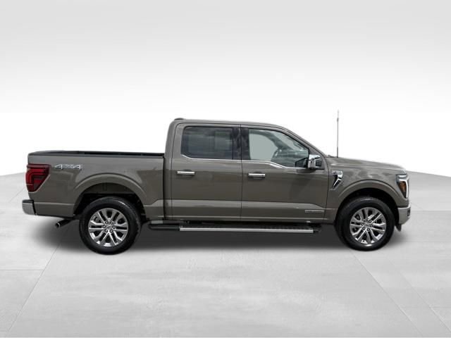Used 2025 Ford F150 Lariat w/ Equipment Group 502A High AWD/4WD image 9