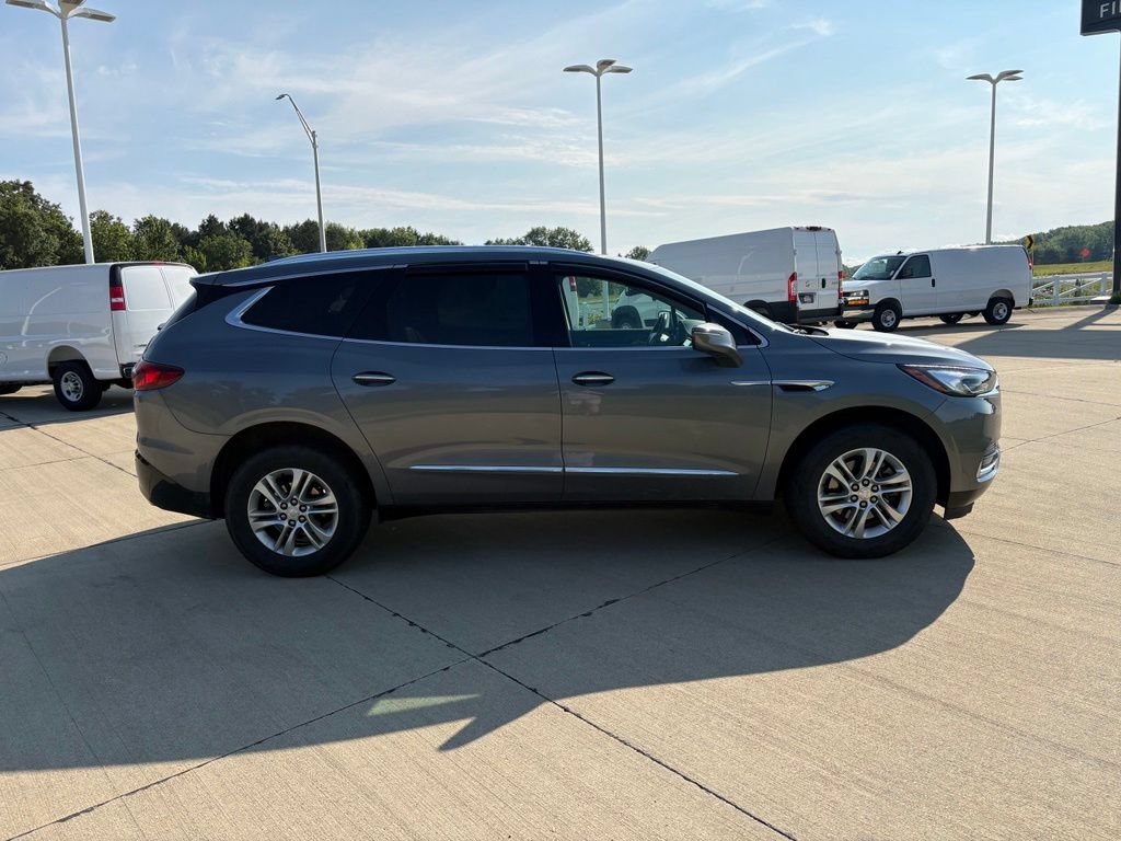 Used 2019 Buick Enclave Essence AWD/4WD image 7
