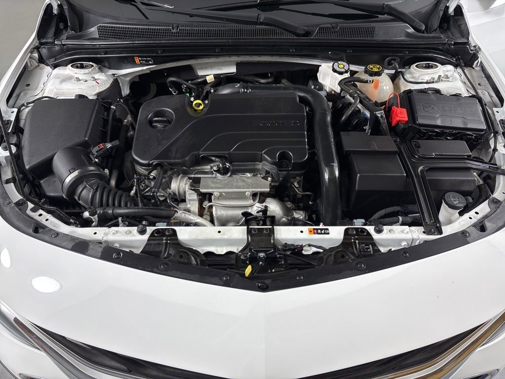 Used 2023 Chevrolet Malibu RS image 34