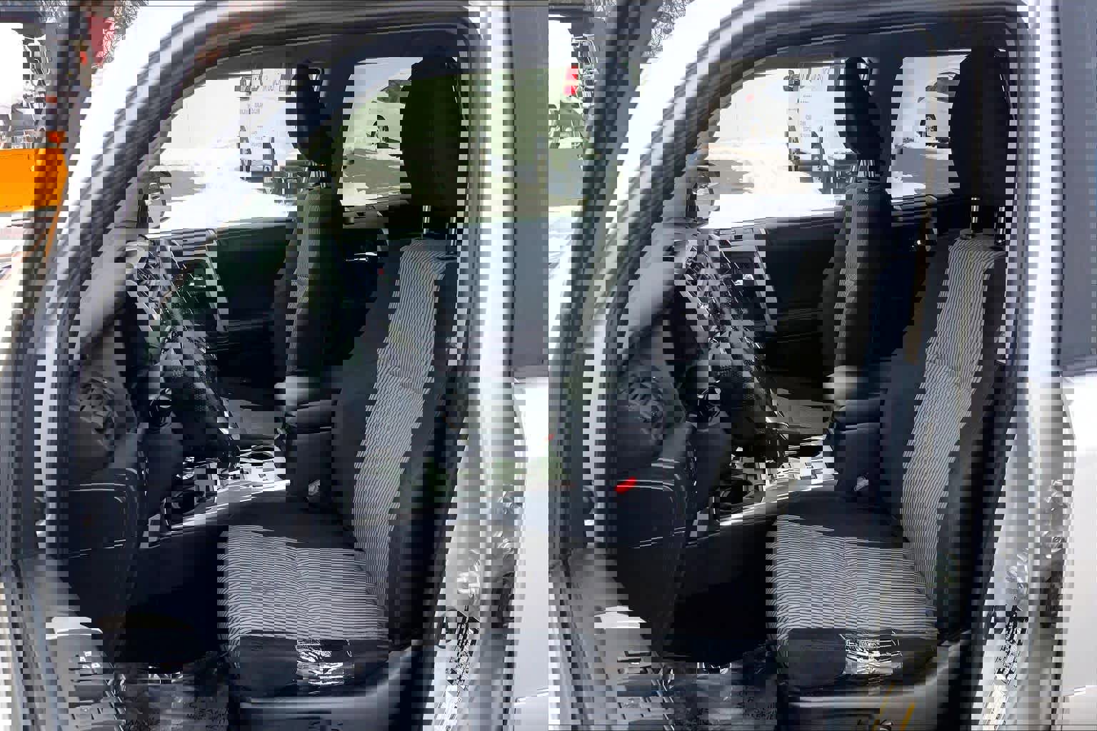 Used 2015 Toyota 4Runner SR5 image 8