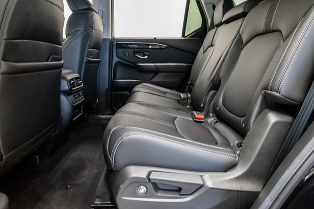 Used 2025 Honda Pilot EX-L image 24