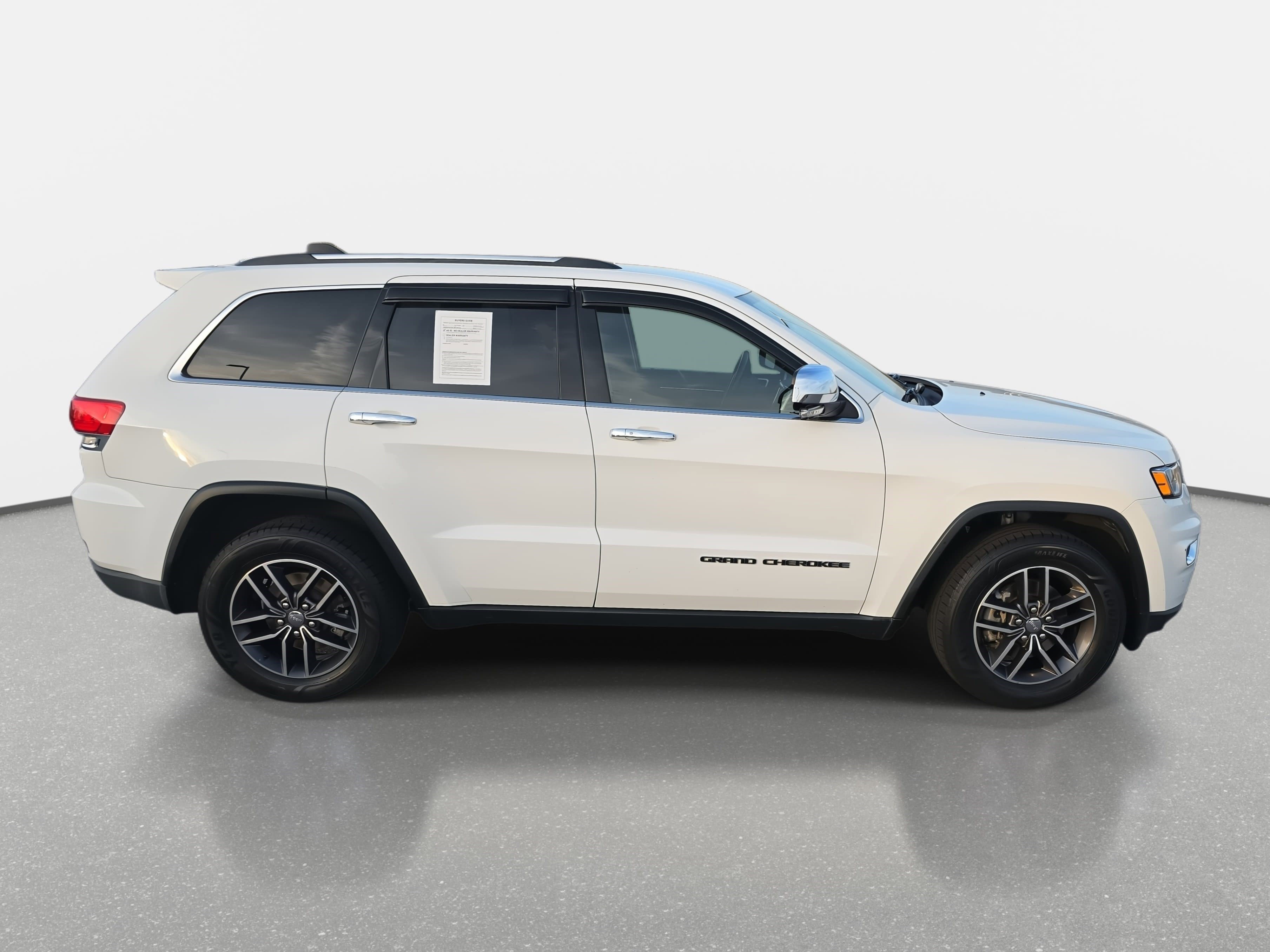 Used 2018 Jeep Grand Cherokee Limited image 4