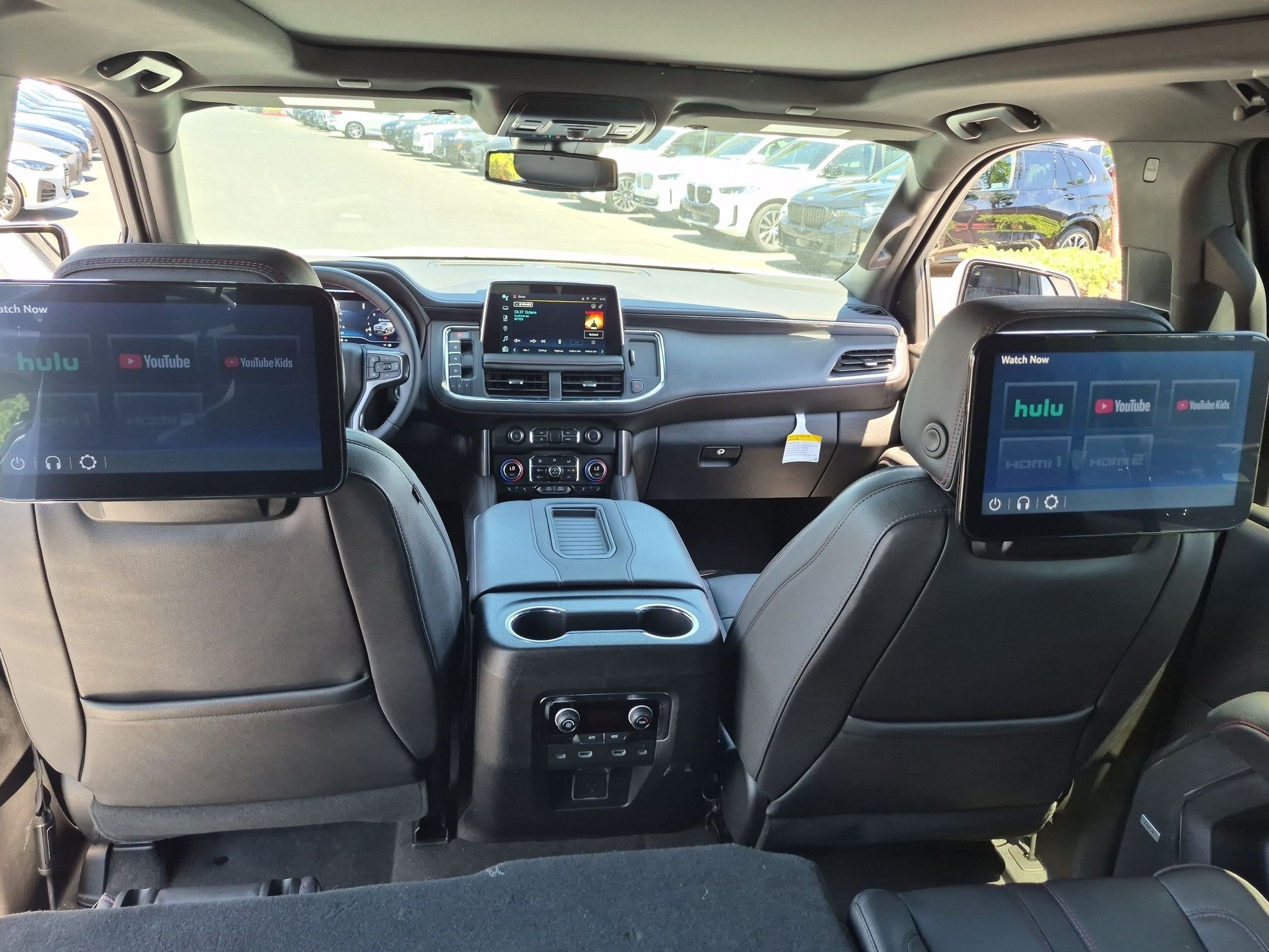Used 2023 Chevrolet Suburban RST AWD/4WD image 38