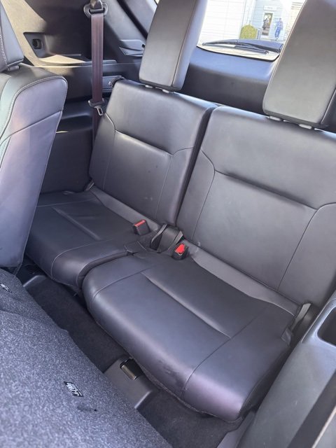 Used 2024 Mitsubishi Outlander SE image 14