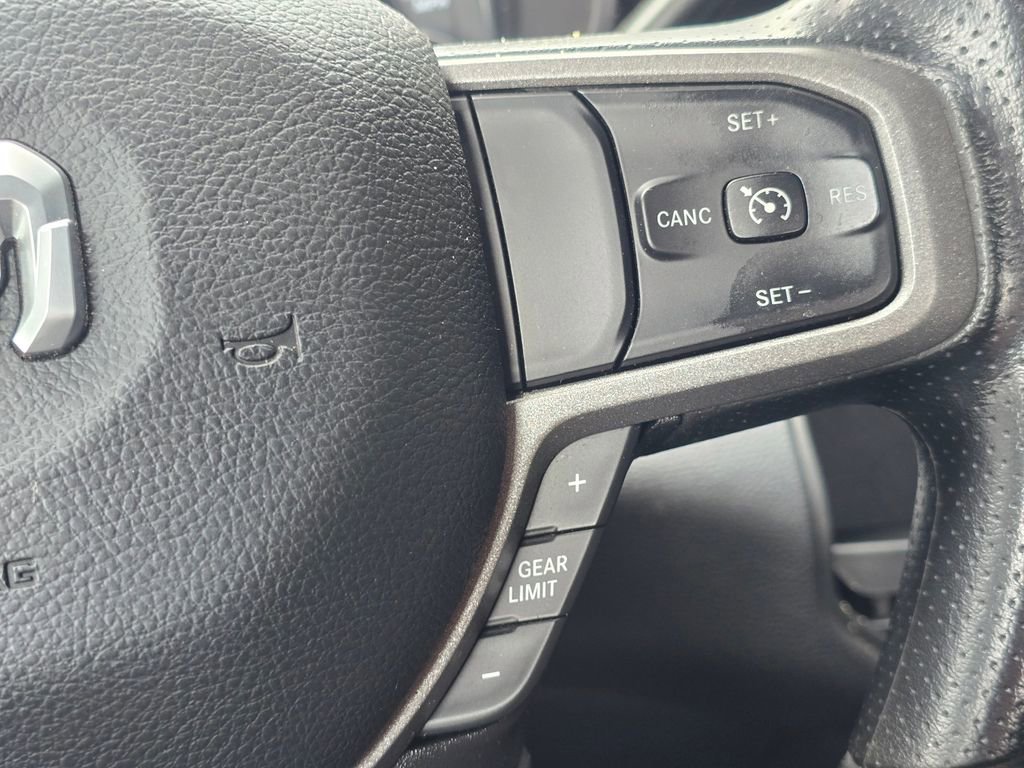 Used 2023 RAM 5500 Tradesman AWD/4WD image 31