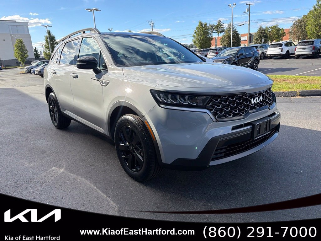 Certified 2023 Kia Sorento S w/ Panoramic Sunroof Package AWD/4WD image 5