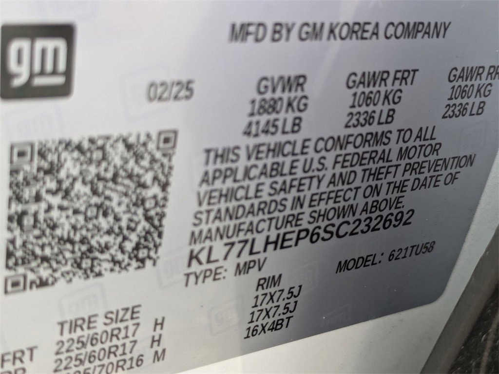 Used 2025 Chevrolet Trax LT w/ LT Convenience Package image 35