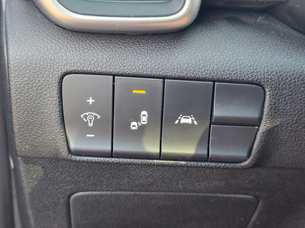 Used 2022 Kia Sportage Nightfall Edition FWD image 24