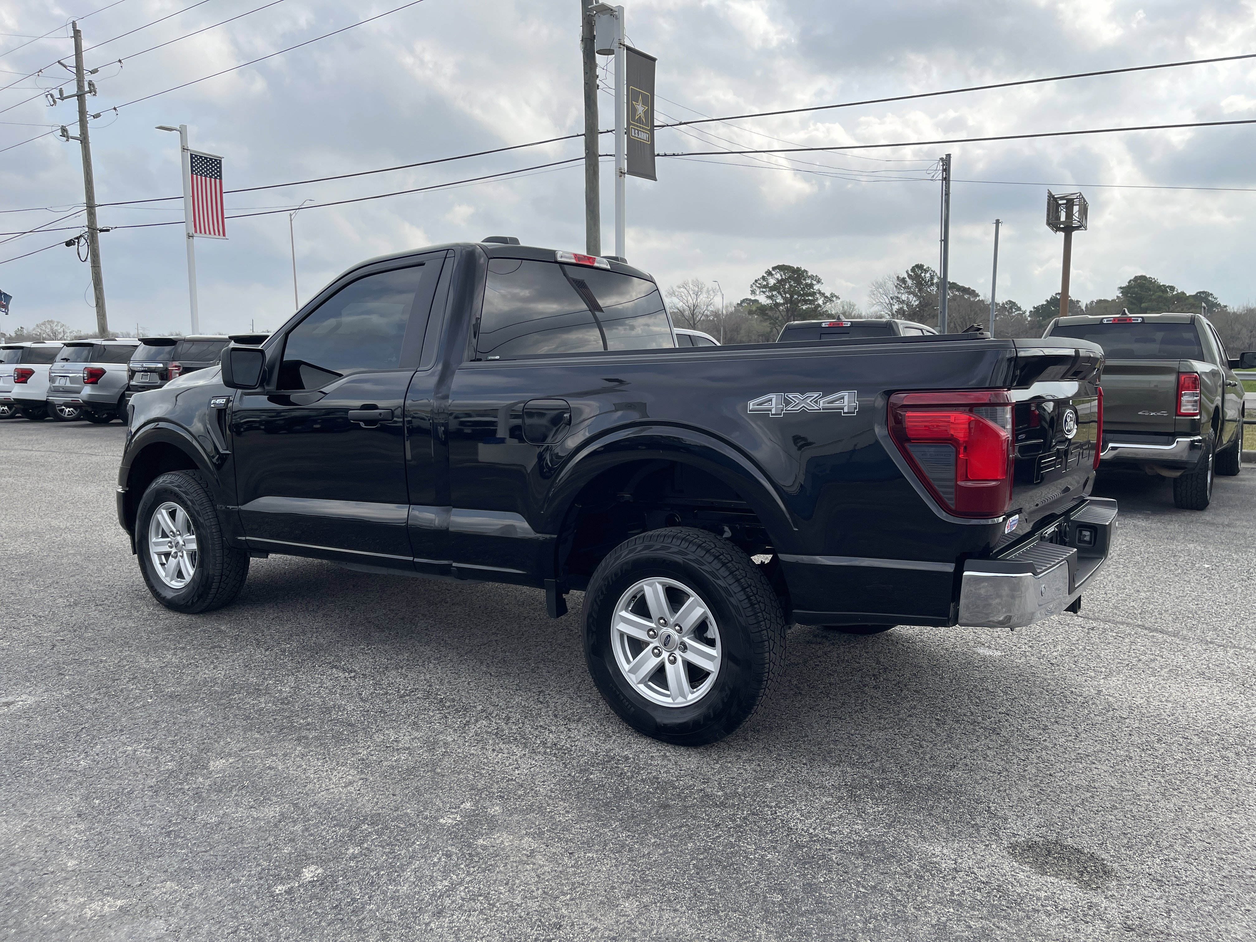 Used 2024 Ford F150 XL w/ Equipment Group 103A High image 5