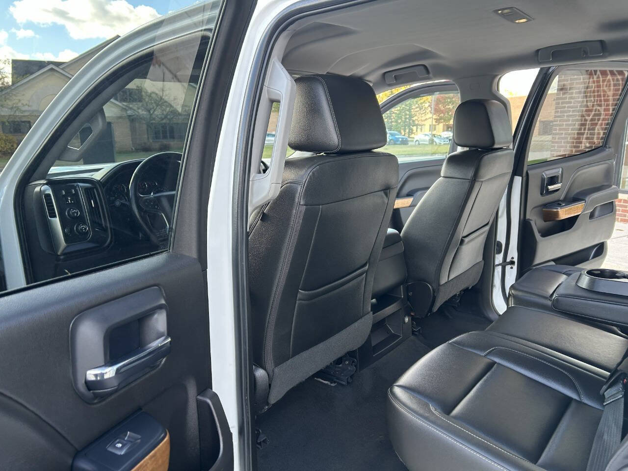 Used 2018 Chevrolet Silverado 2500 LTZ w/ Duramax Plus Package image 27