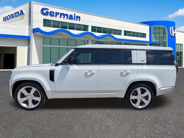 Used 2023 Land Rover Defender 130 First Edition AWD/4WD image 8