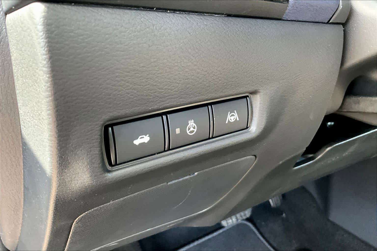New 2026 Nissan Sentra SL FWD image 17