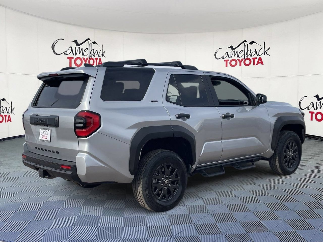 New 2026 Toyota 4Runner SR5 AWD/4WD image 8