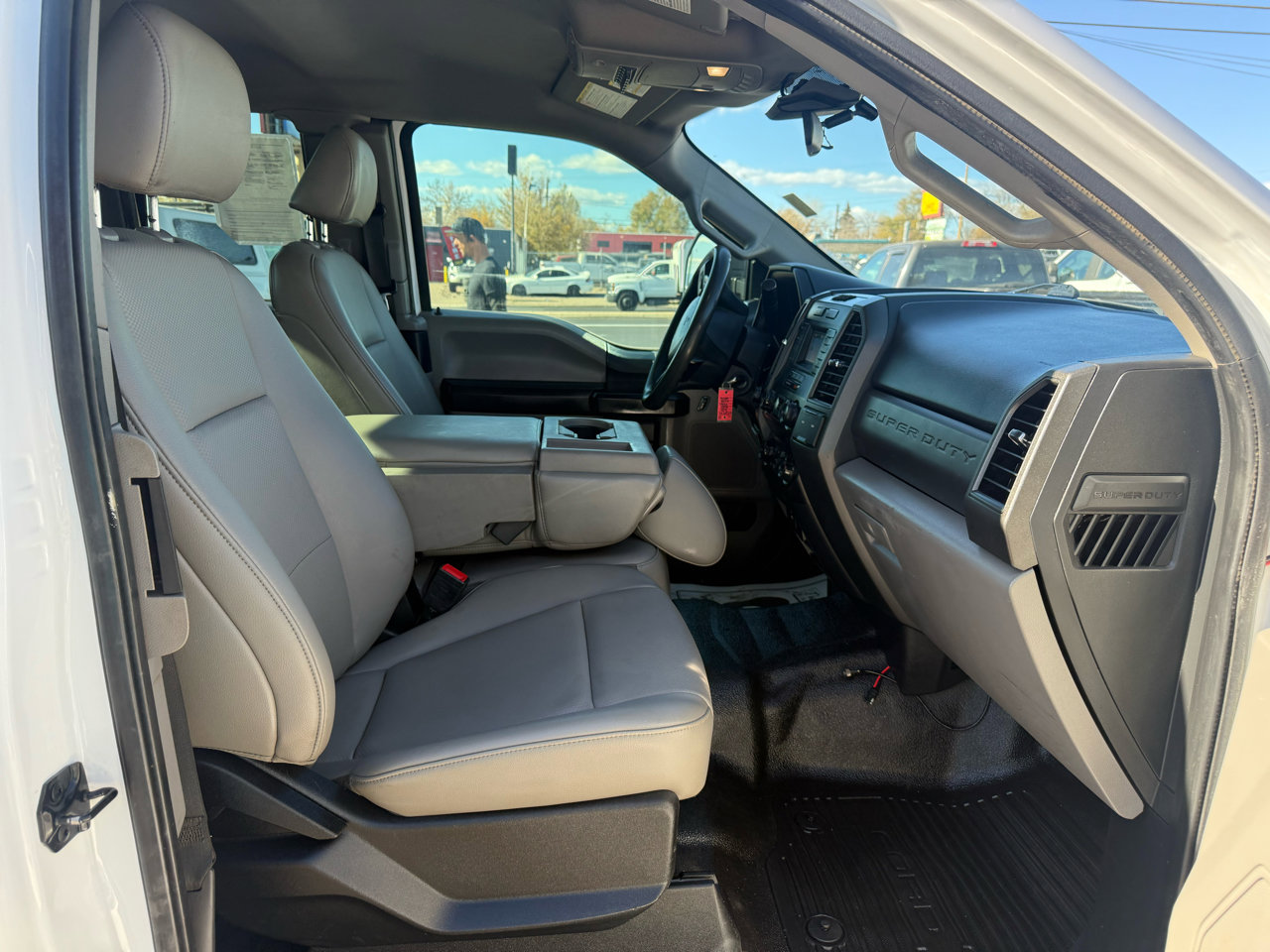 Used 2021 Ford F250 XL w/ Power Equipment Group image 29