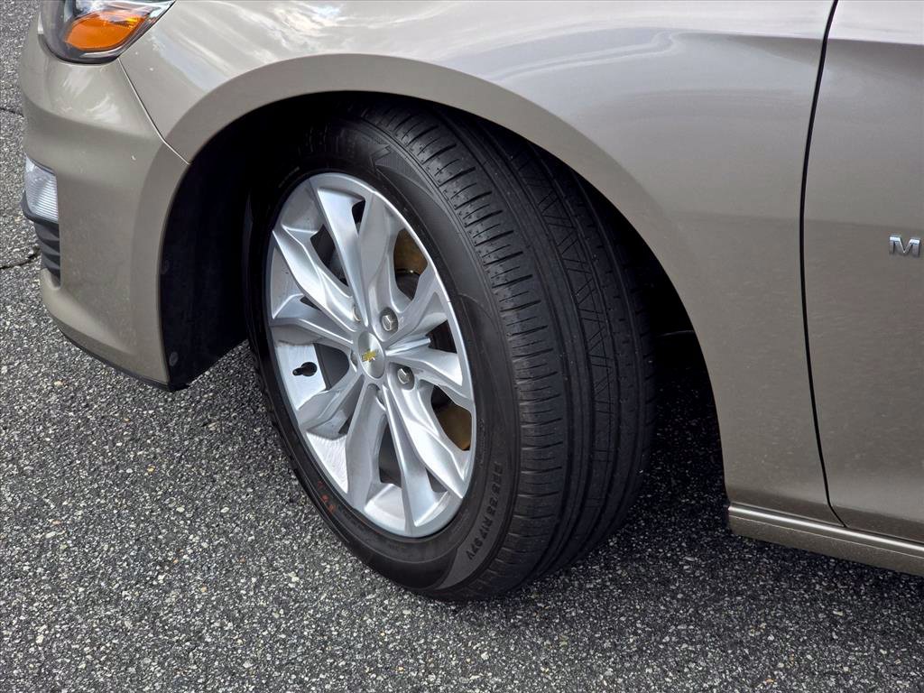 Used 2022 Chevrolet Malibu LT FWD image 27