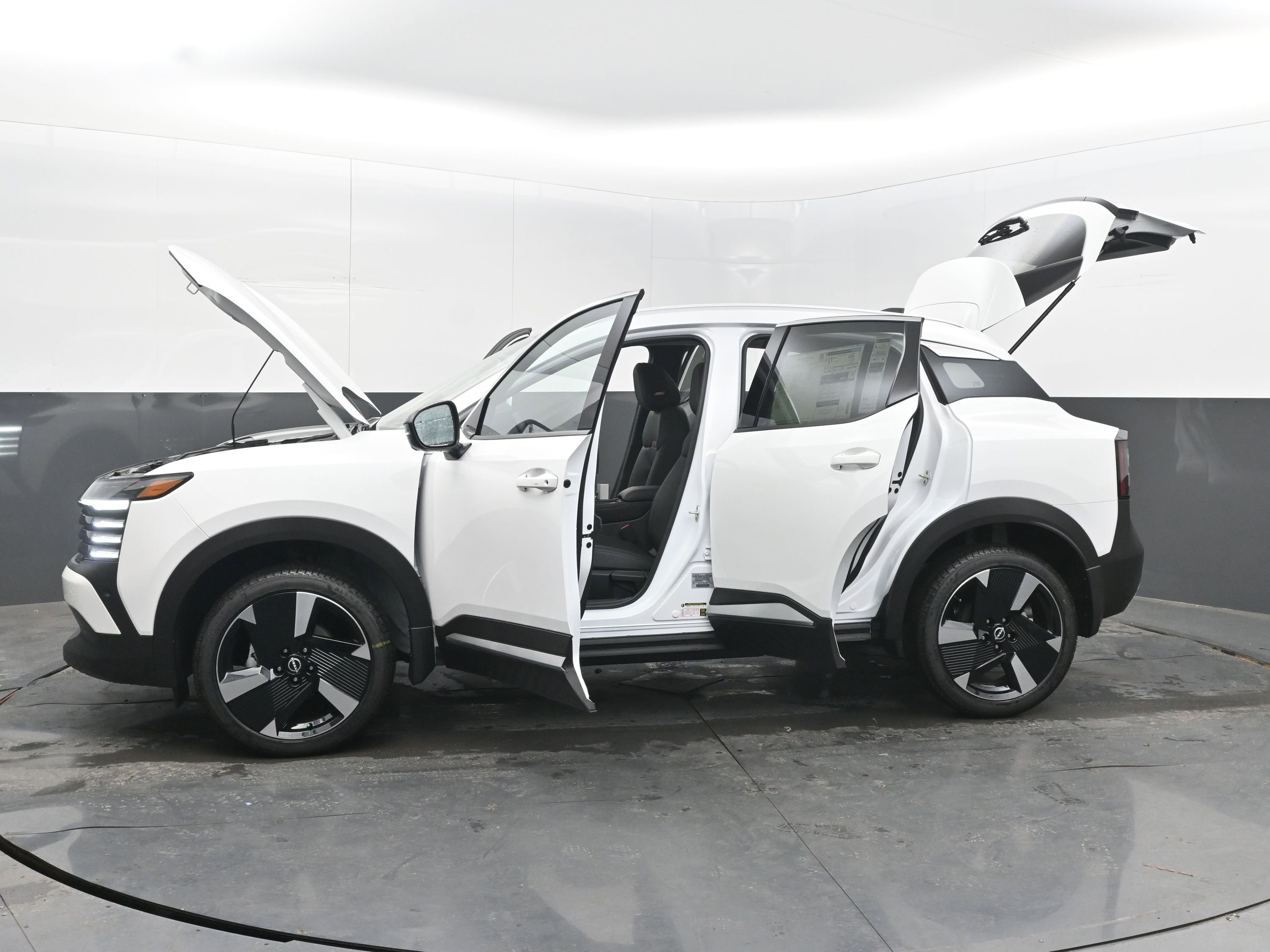 New 2026 Nissan Kicks SR w/ SR Premium Package image 42