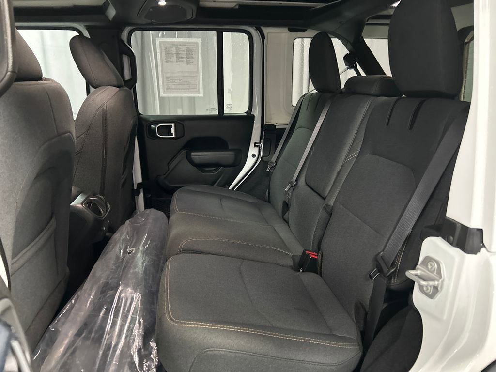 Used 2025 Jeep Wrangler Willys 4xe image 23