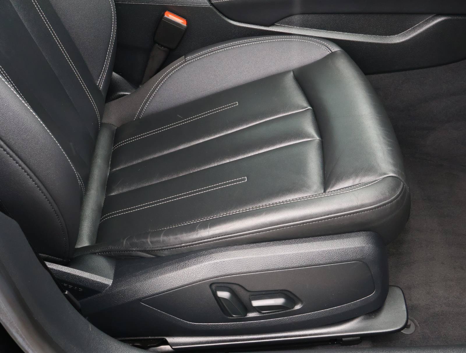 Used 2023 Audi A5 2.0T Premium Plus w/ Premium Plus AWD/4WD image 17