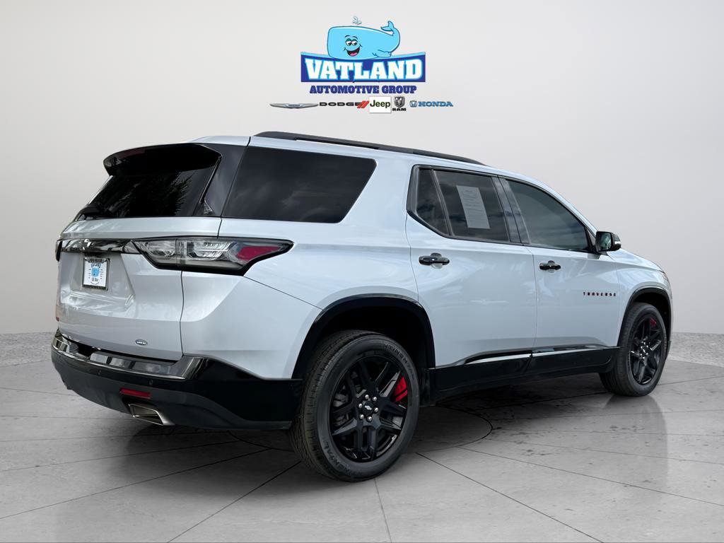 Used 2021 Chevrolet Traverse Premier w/ Redline Edition image 5