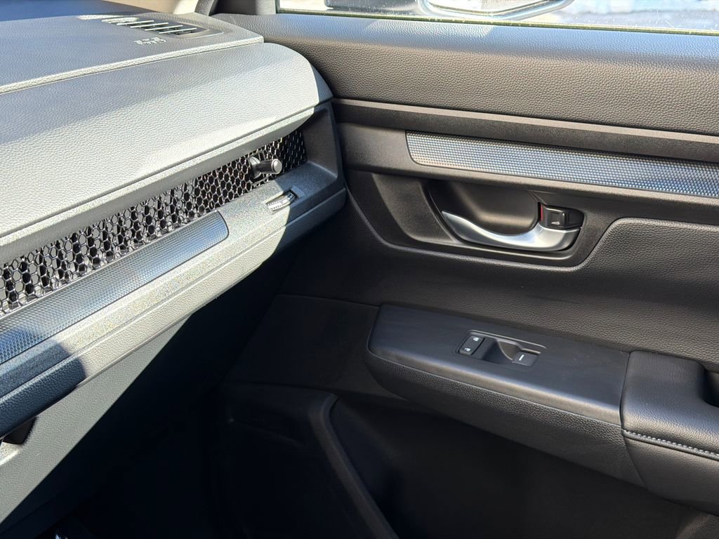 Certified 2024 Honda CR-V EX image 31