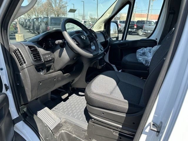 New 2024 RAM ProMaster 2500 w/ Safety Group FWD image 8