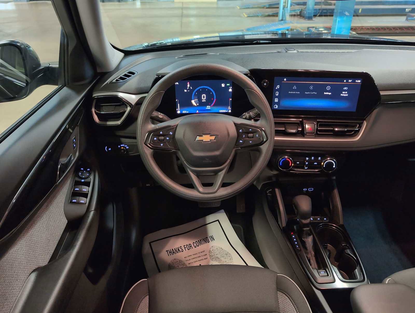 Used 2025 Chevrolet TrailBlazer LT FWD image 10