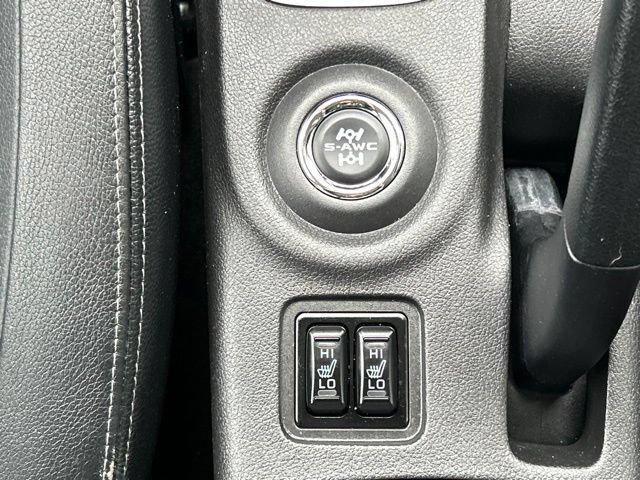 Used 2016 Mitsubishi Outlander GT AWD/4WD image 53