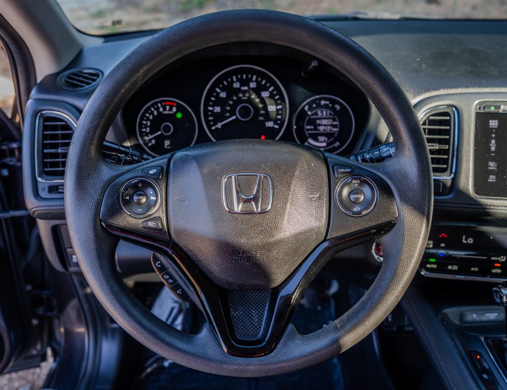 Used 2017 Honda HR-V EX image 15