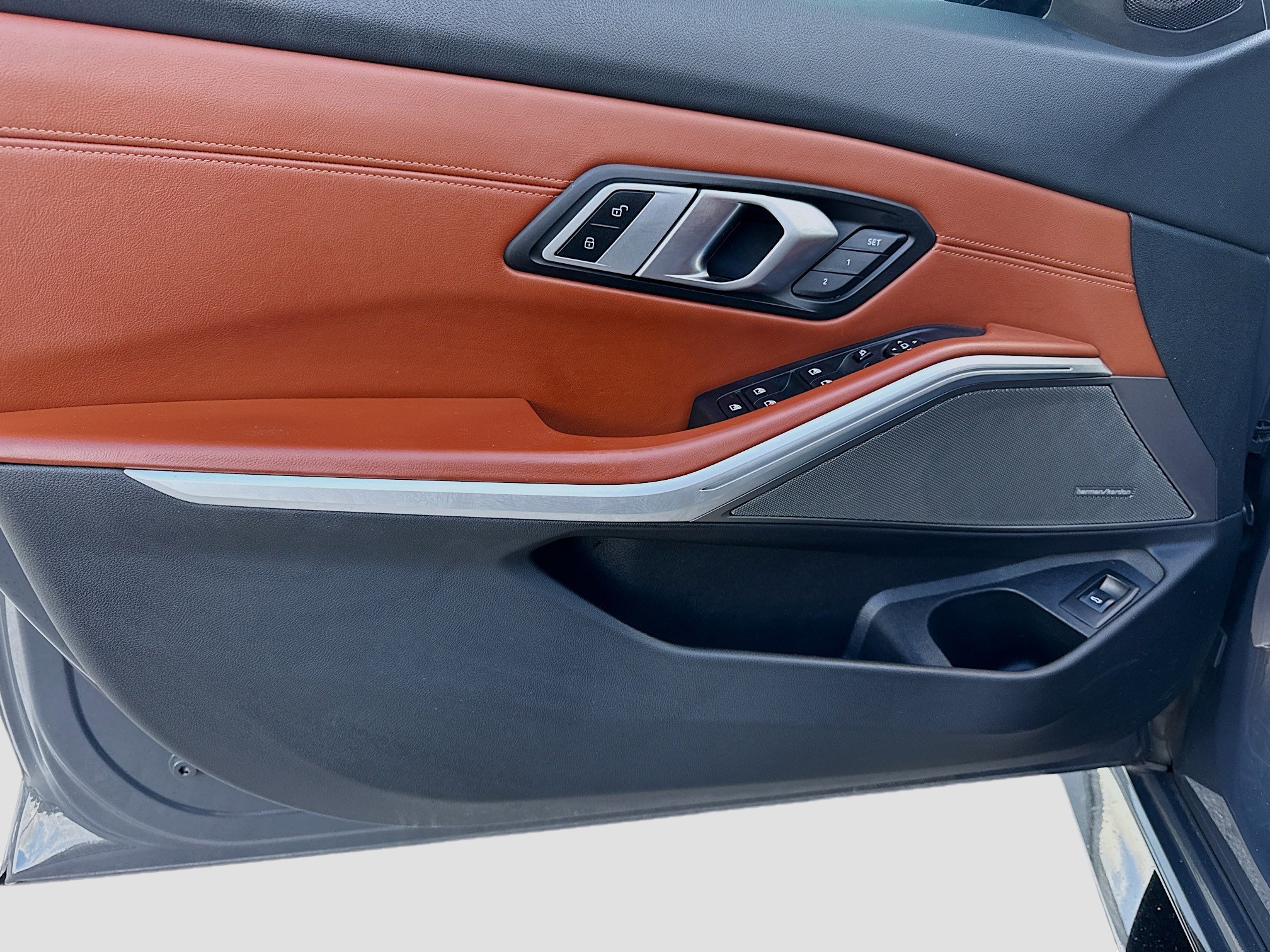 Used 2023 BMW M3 w/ M Carbon Exterior Package RWD image 22