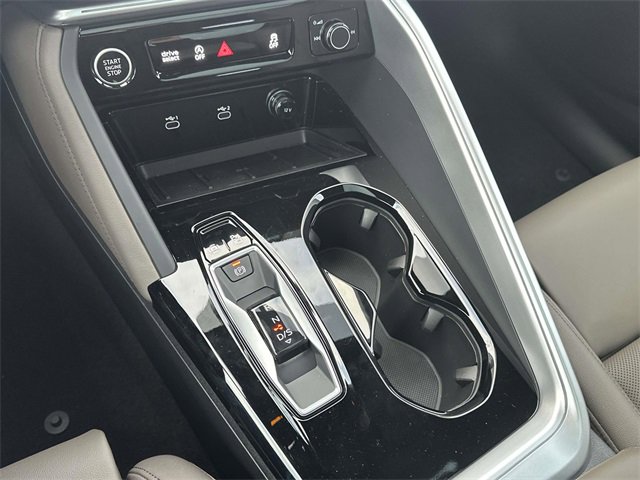 New 2025 Audi Q5 Premium Plus image 12