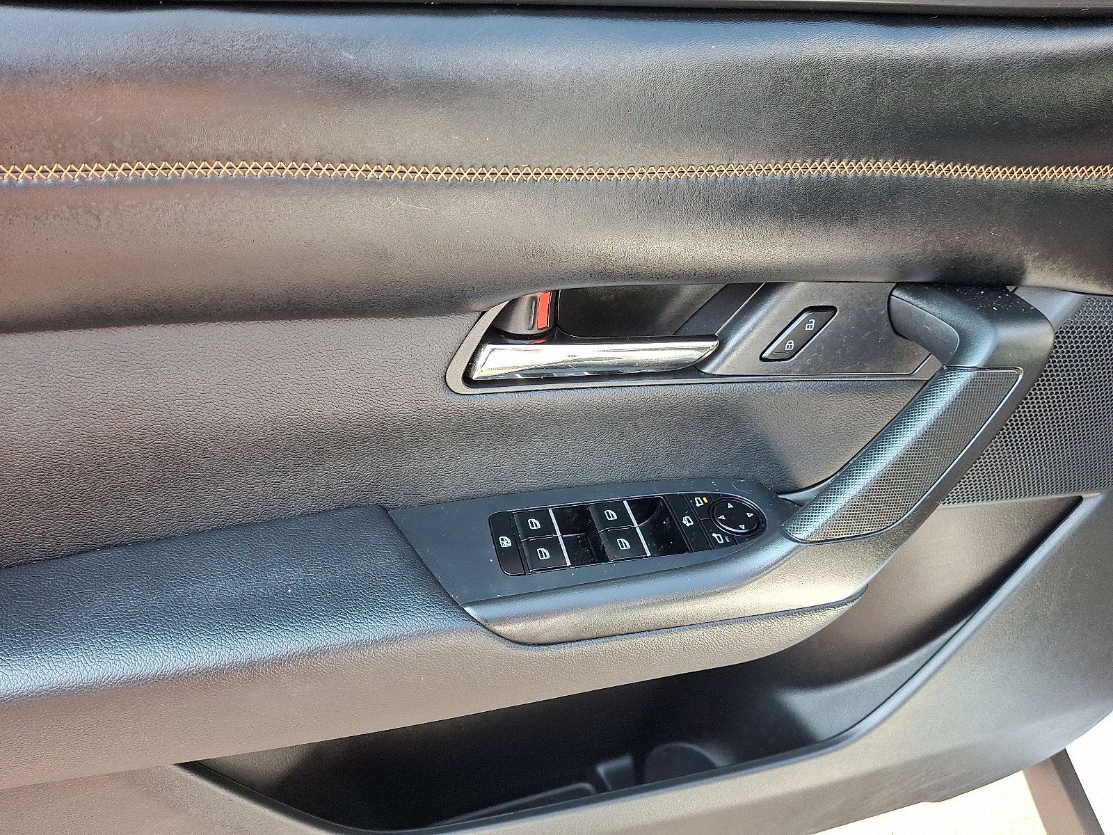 Used 2023 MAZDA CX-50 AWD 2.5 S w/ Cargo Package image 13