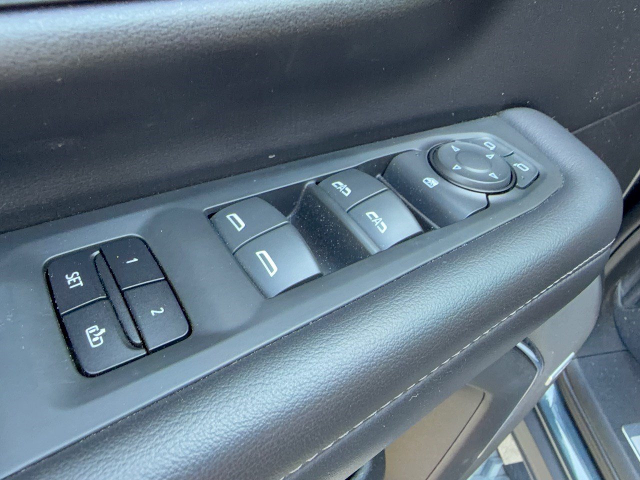 Certified 2021 Chevrolet Tahoe Z71 AWD/4WD image 15