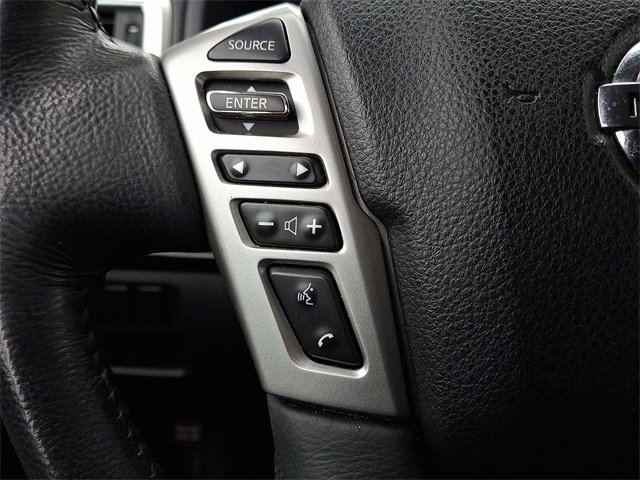 Used 2021 Nissan Titan SV w/ SV Convenience Package image 21
