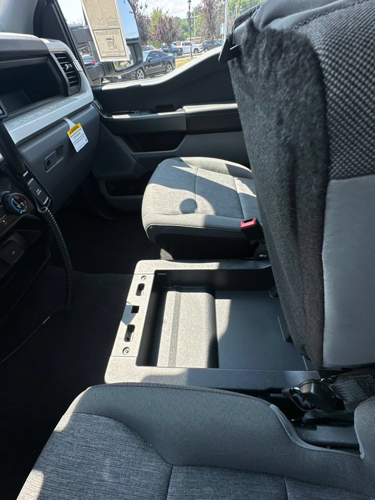 New 2026 Ford F250 XL w/ STX Appearance Package AWD/4WD image 10