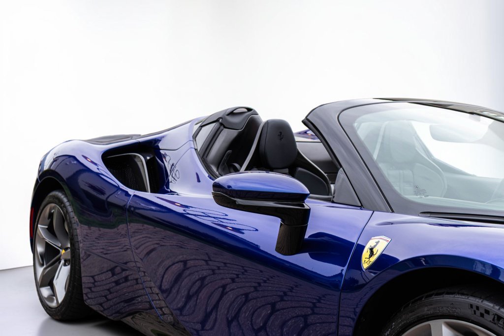 Used 2024 Ferrari SF90 Spider AWD/4WD image 15