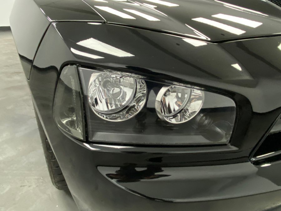 Used 2006 Dodge Charger SRT8 w/ SRT Option Group III RWD image 10