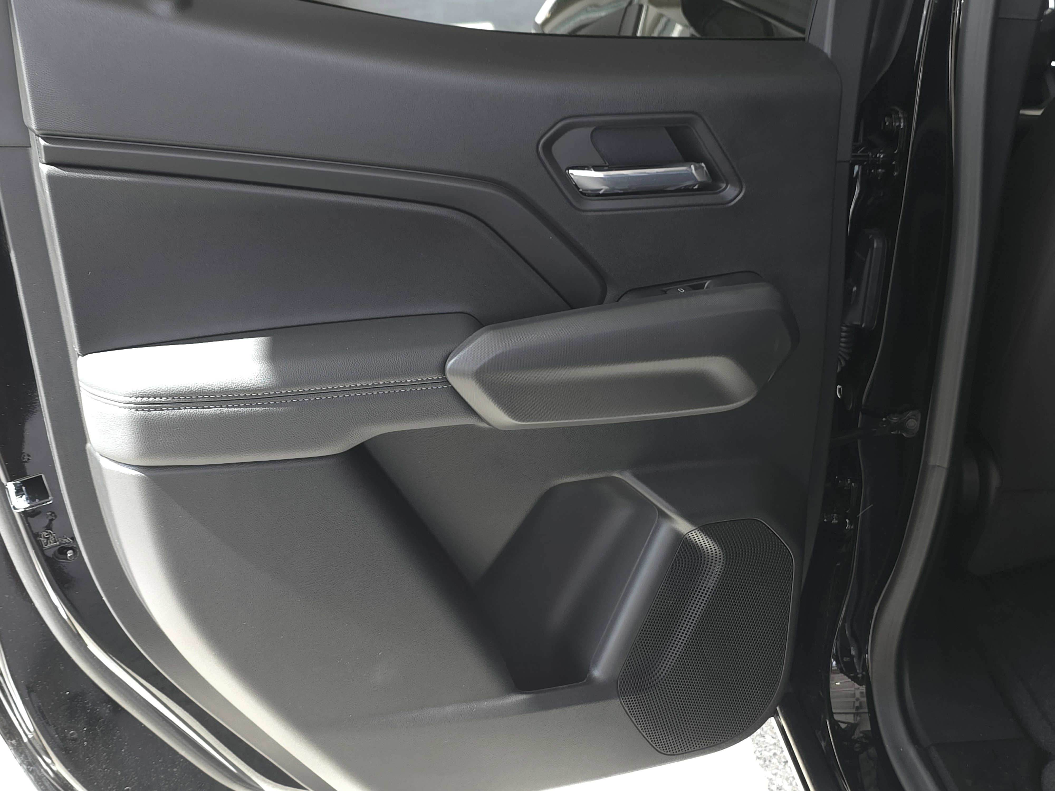 New 2026 GMC Canyon Elevation RWD image 30