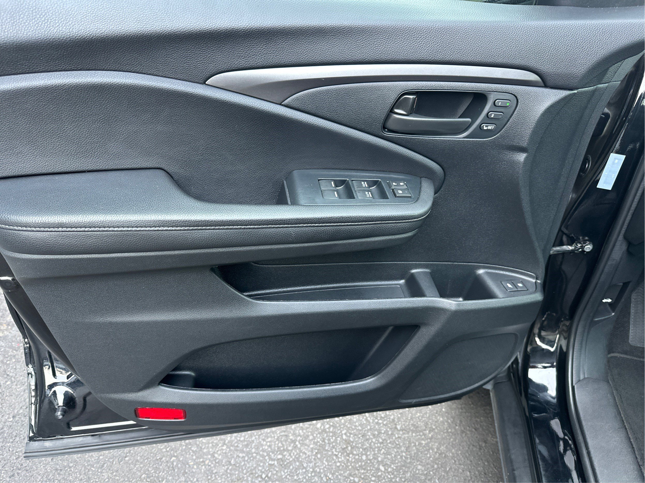 Used 2023 Honda Passport EX-L image 20